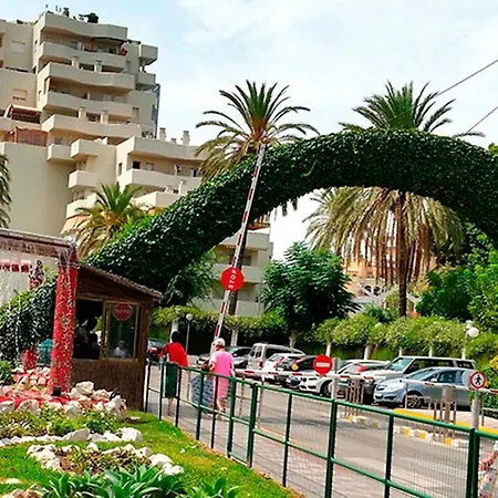 Estudio Benal Vista A La Piscina Lejlighed Benalmádena